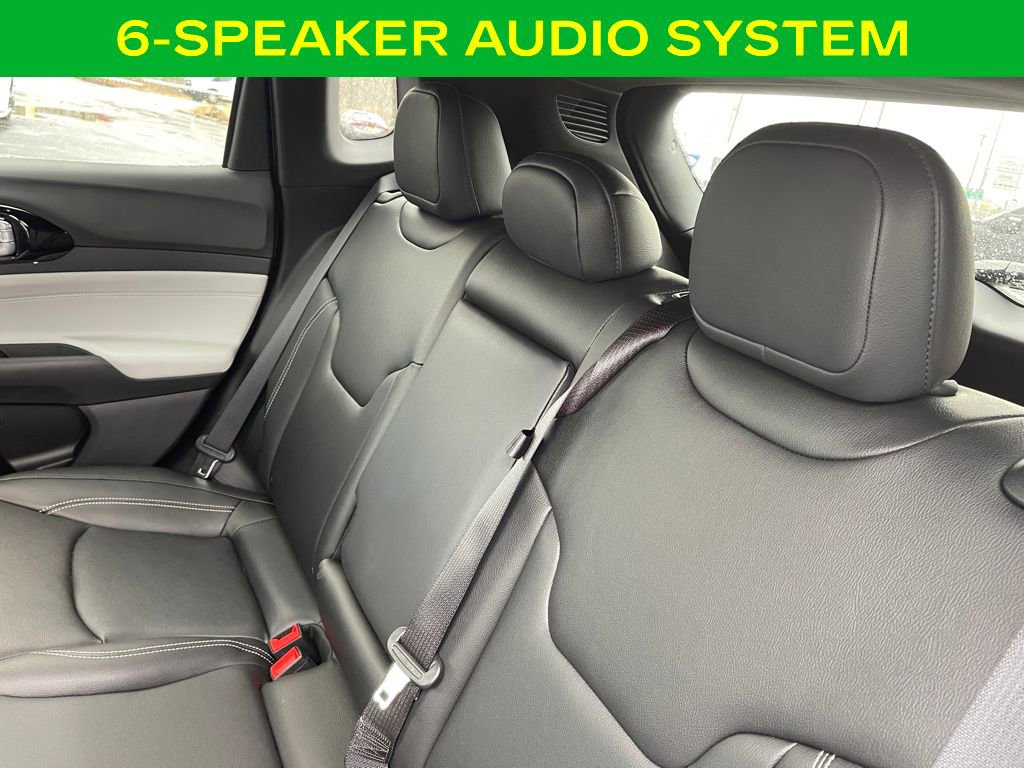 Used 2025 Jeep Compass Limited image 13