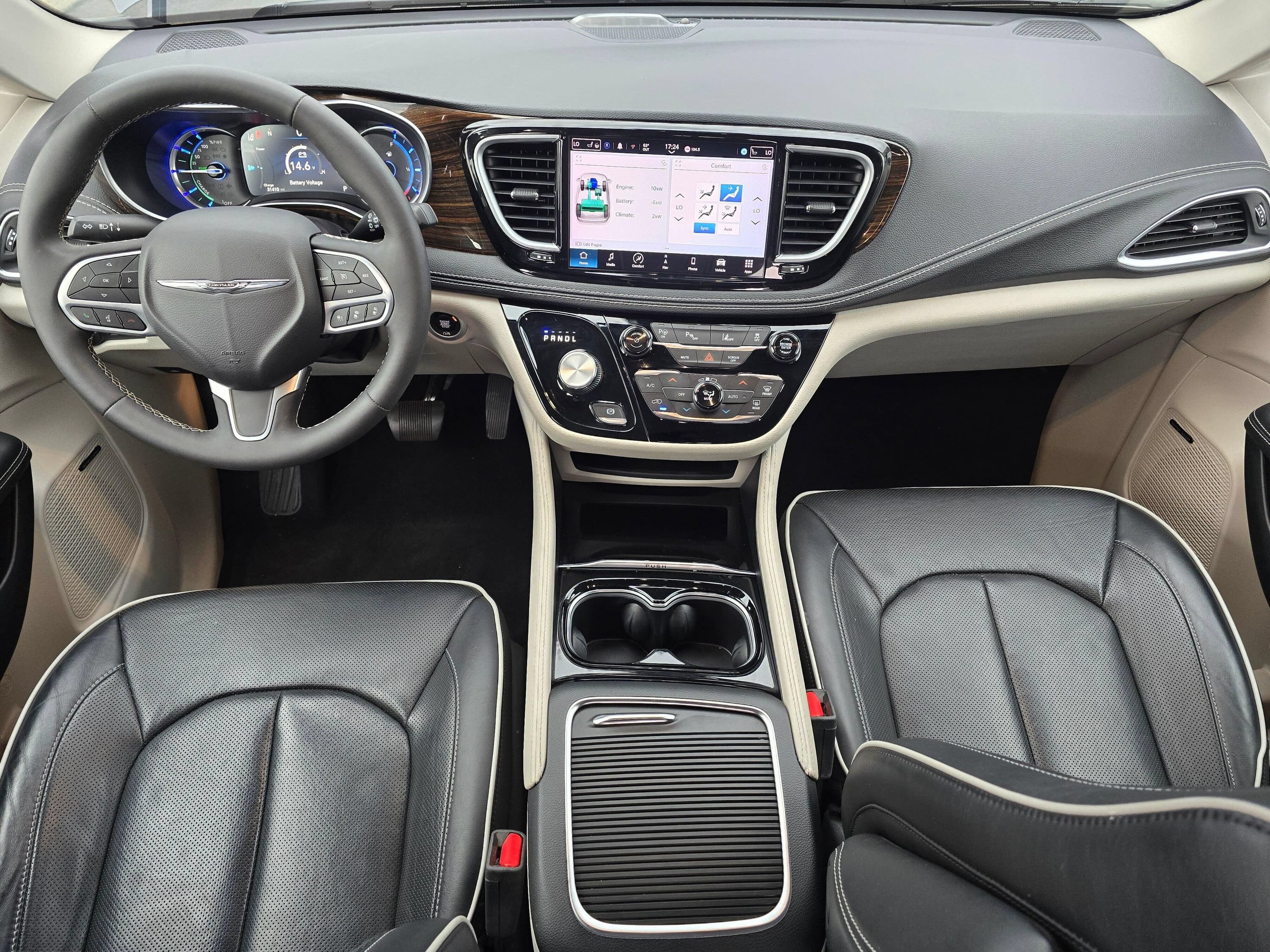 Used 2022 Chrysler Pacifica Limited FWD image 16