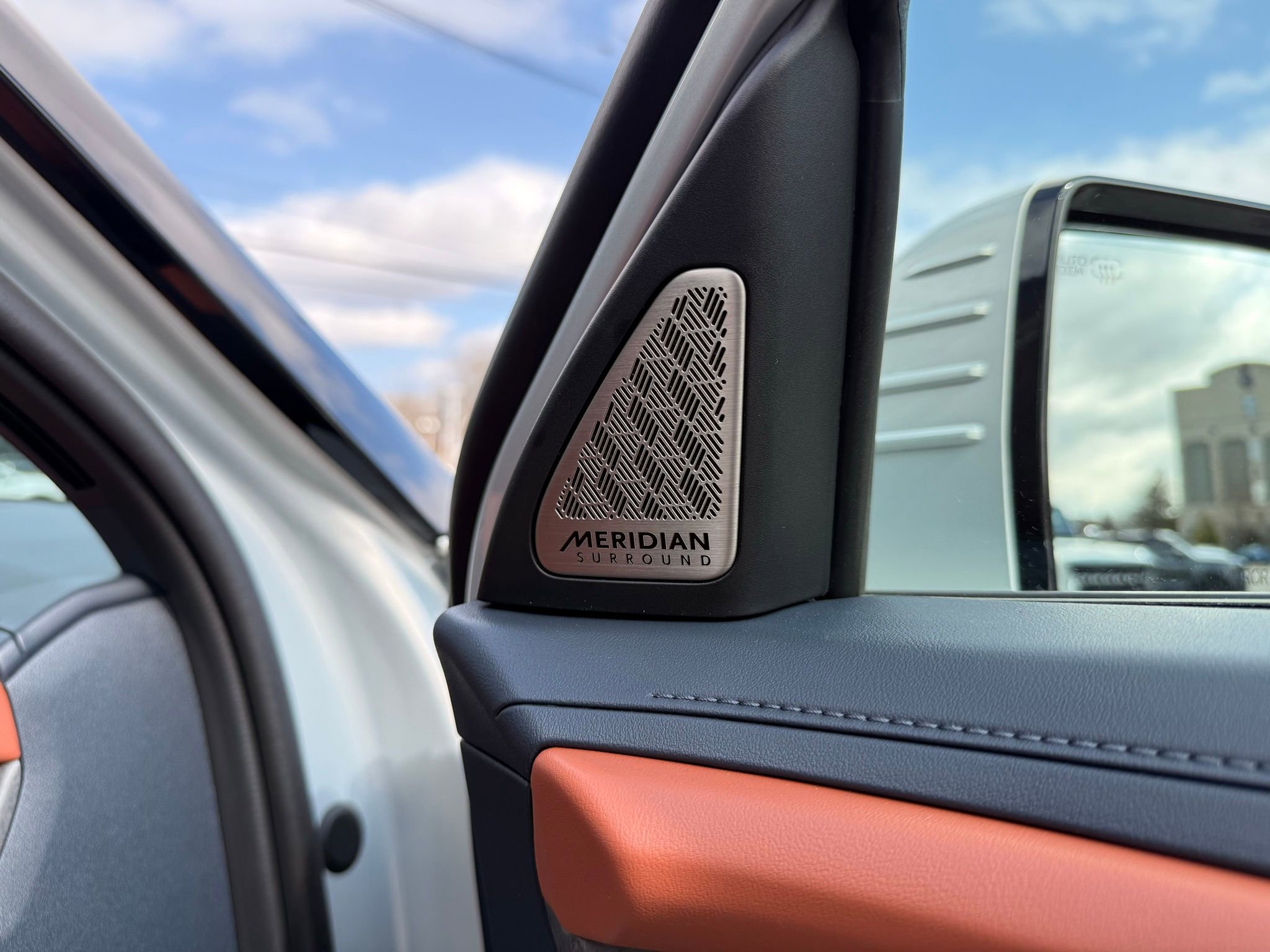 Used 2027 Kia Telluride SX image 16