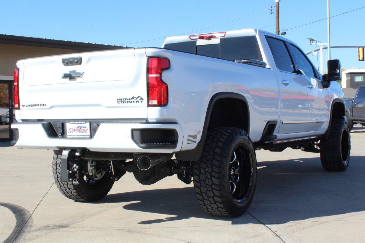 Used 2026 Chevrolet Silverado 3500 High Country w/ High Country Premium Package AWD/4WD image 23