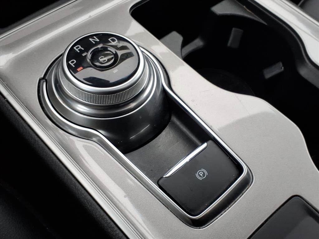 Used 2024 Ford Edge SEL w/ Convenience Package image 21