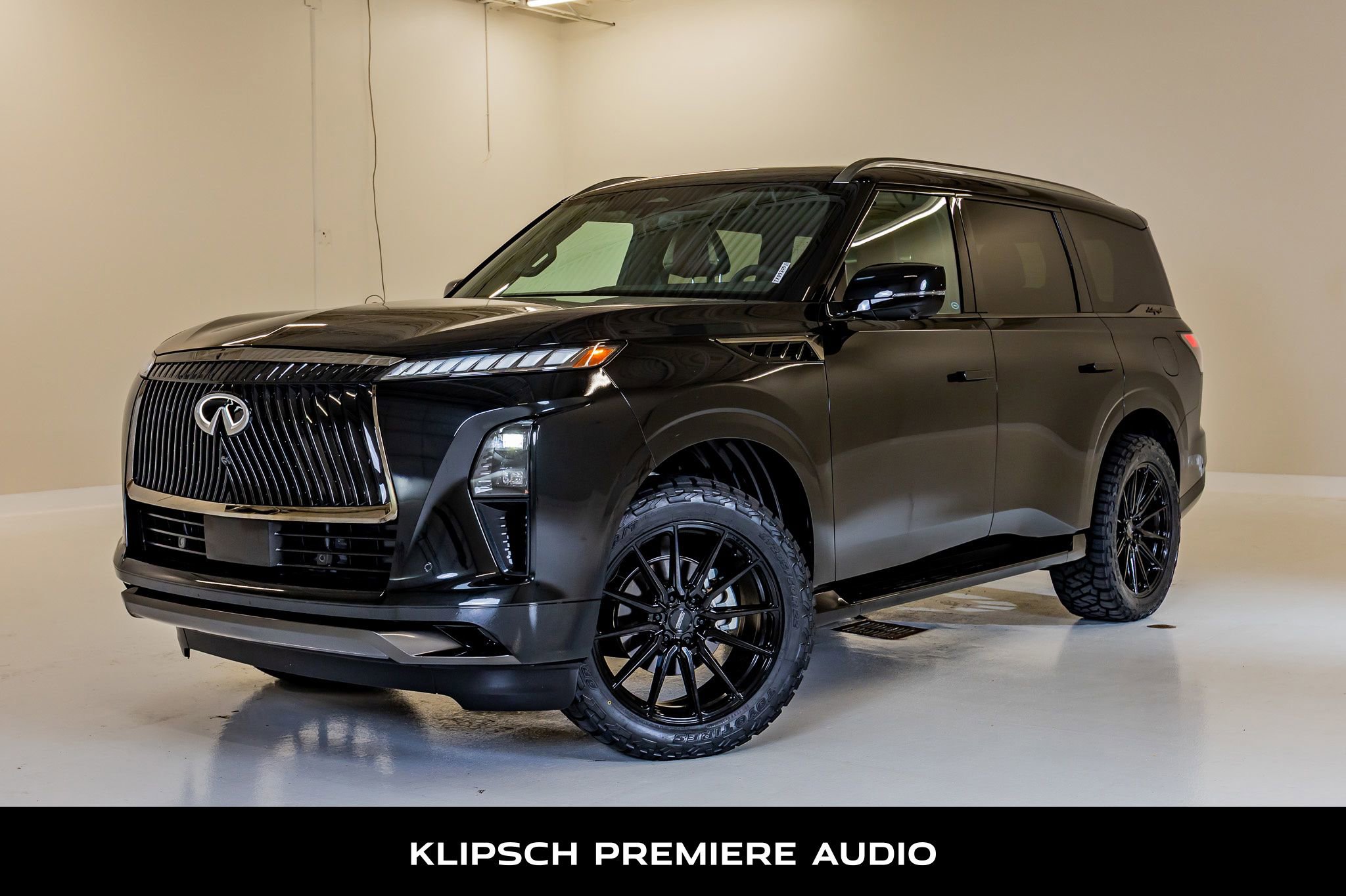 Used 2025 INFINITI QX80 Autograph AWD/4WD image 5