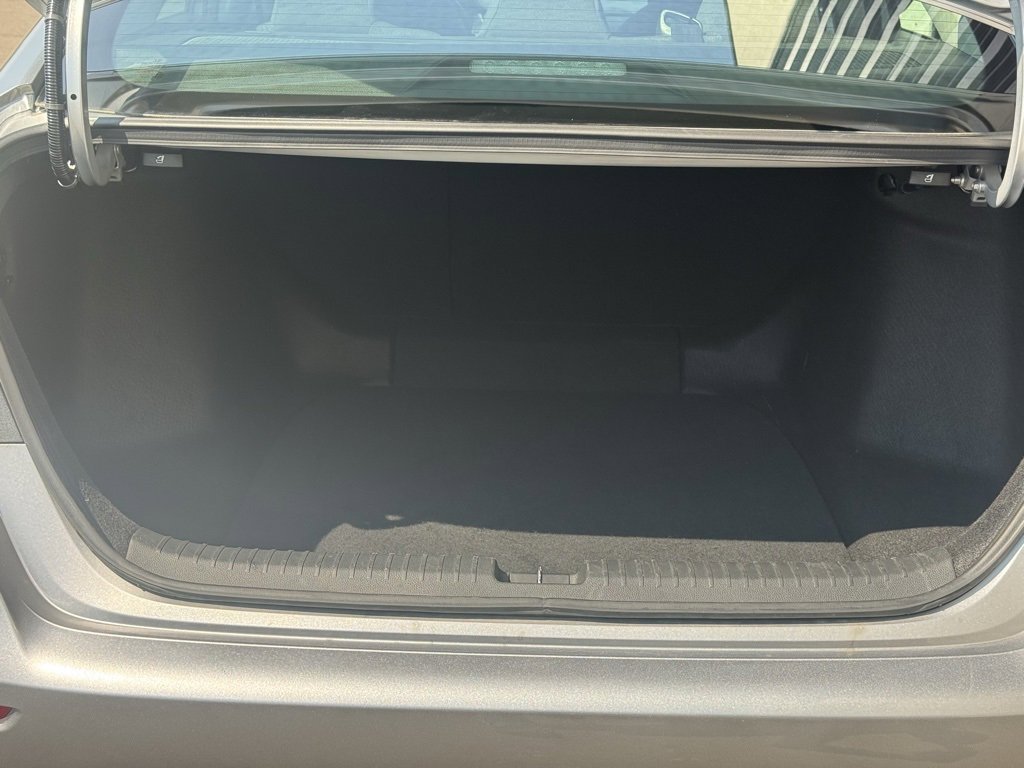 Used 2024 Honda Accord EX image 9