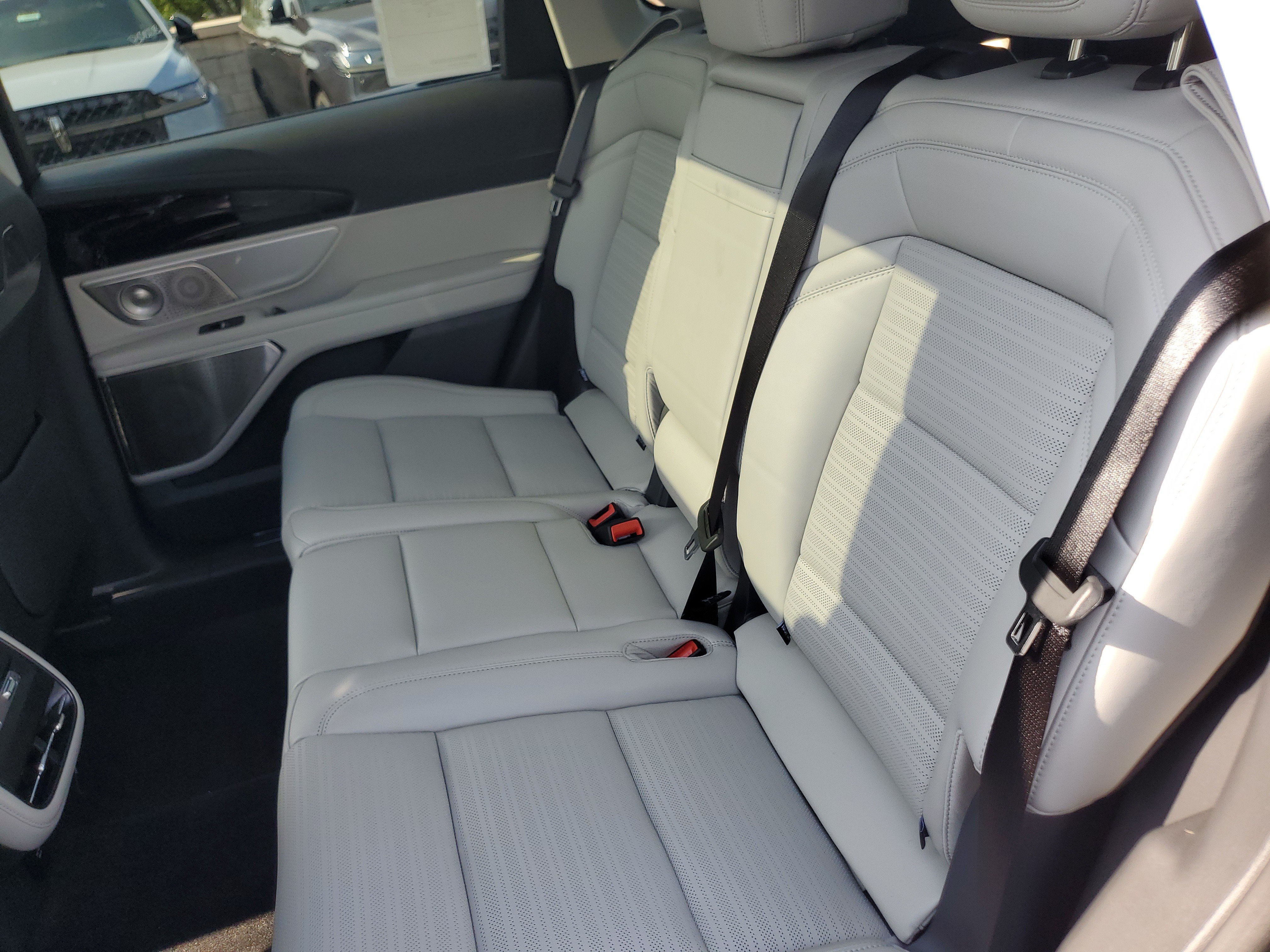 New 2026 Lincoln Nautilus Reserve AWD/4WD image 31