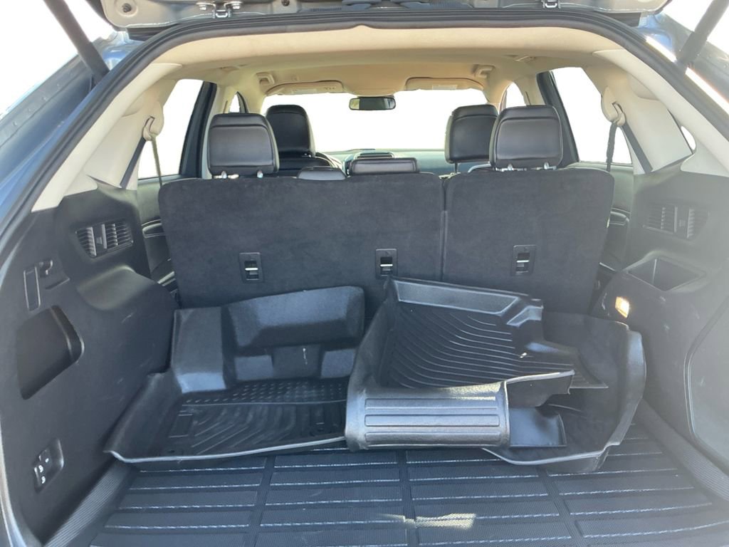 Used 2023 Ford Edge Titanium image 21