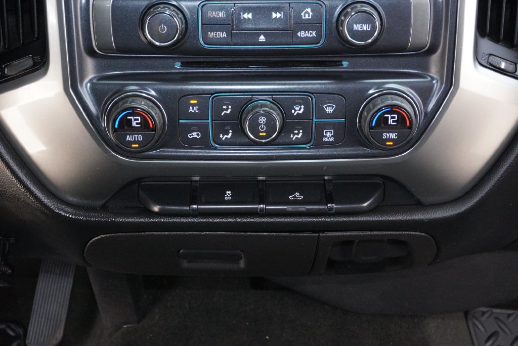 Used 2017 Chevrolet Silverado 1500 LT w/ LT Eassist Package RWD image 18