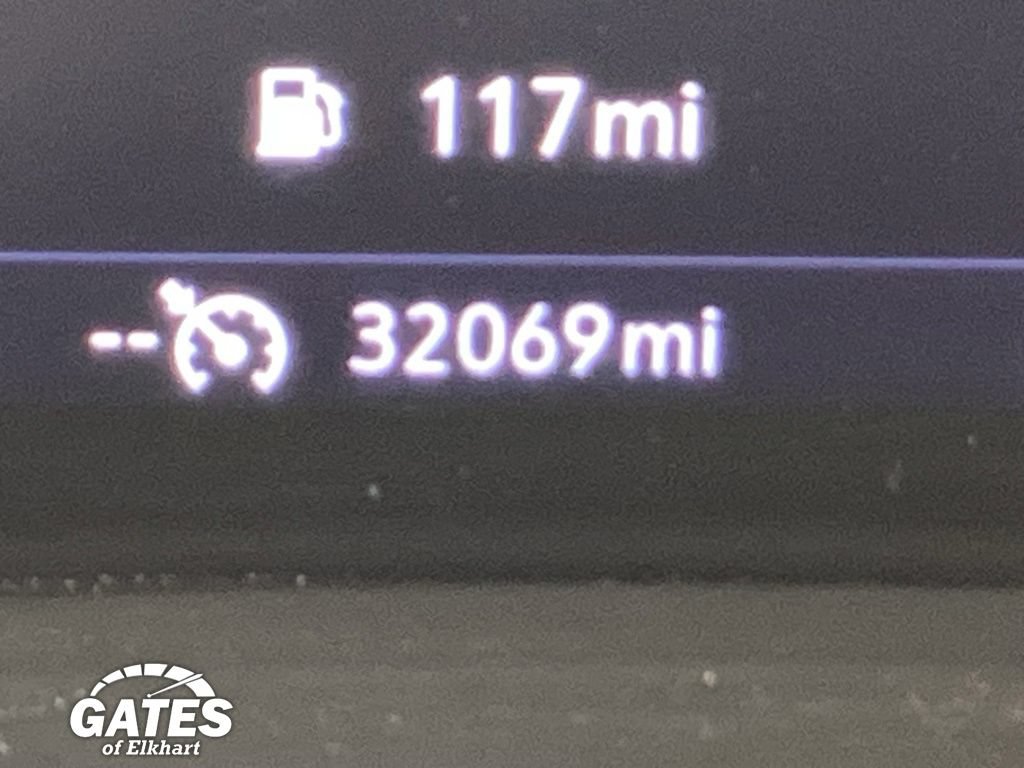 Used 2022 Buick Envision Preferred FWD image 4