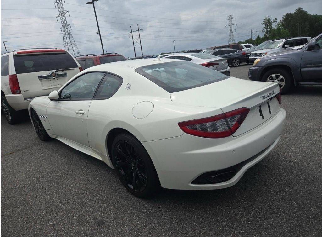 Used 2016 Maserati GranTurismo MC RWD image 3