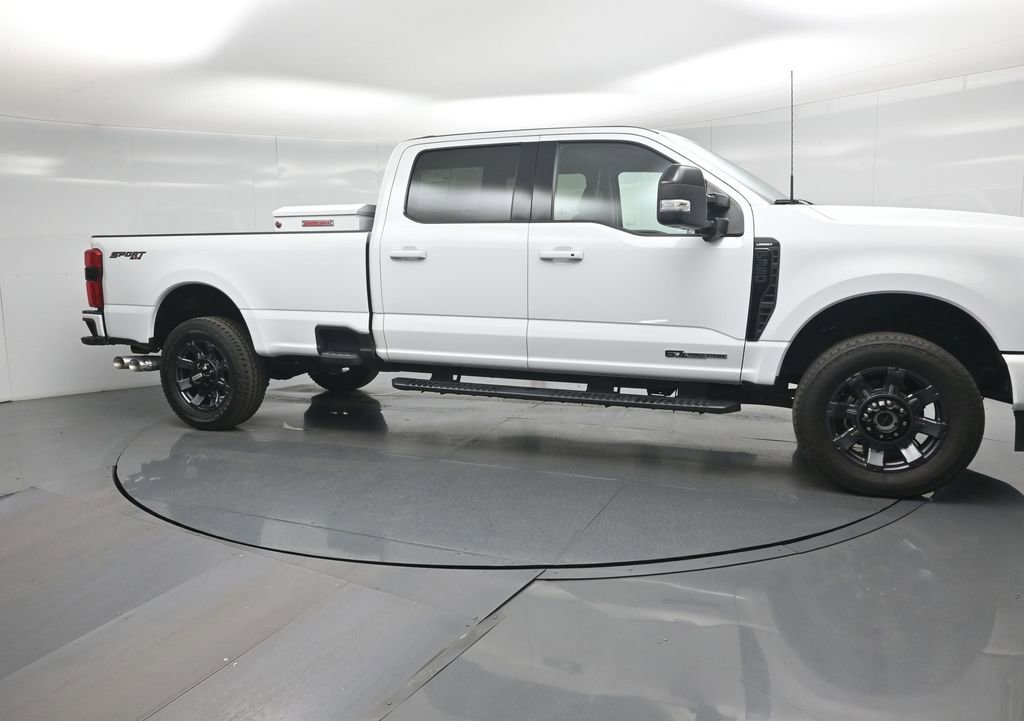 Used 2024 Ford F350 Lariat w/ Lariat Ultimate Package image 28