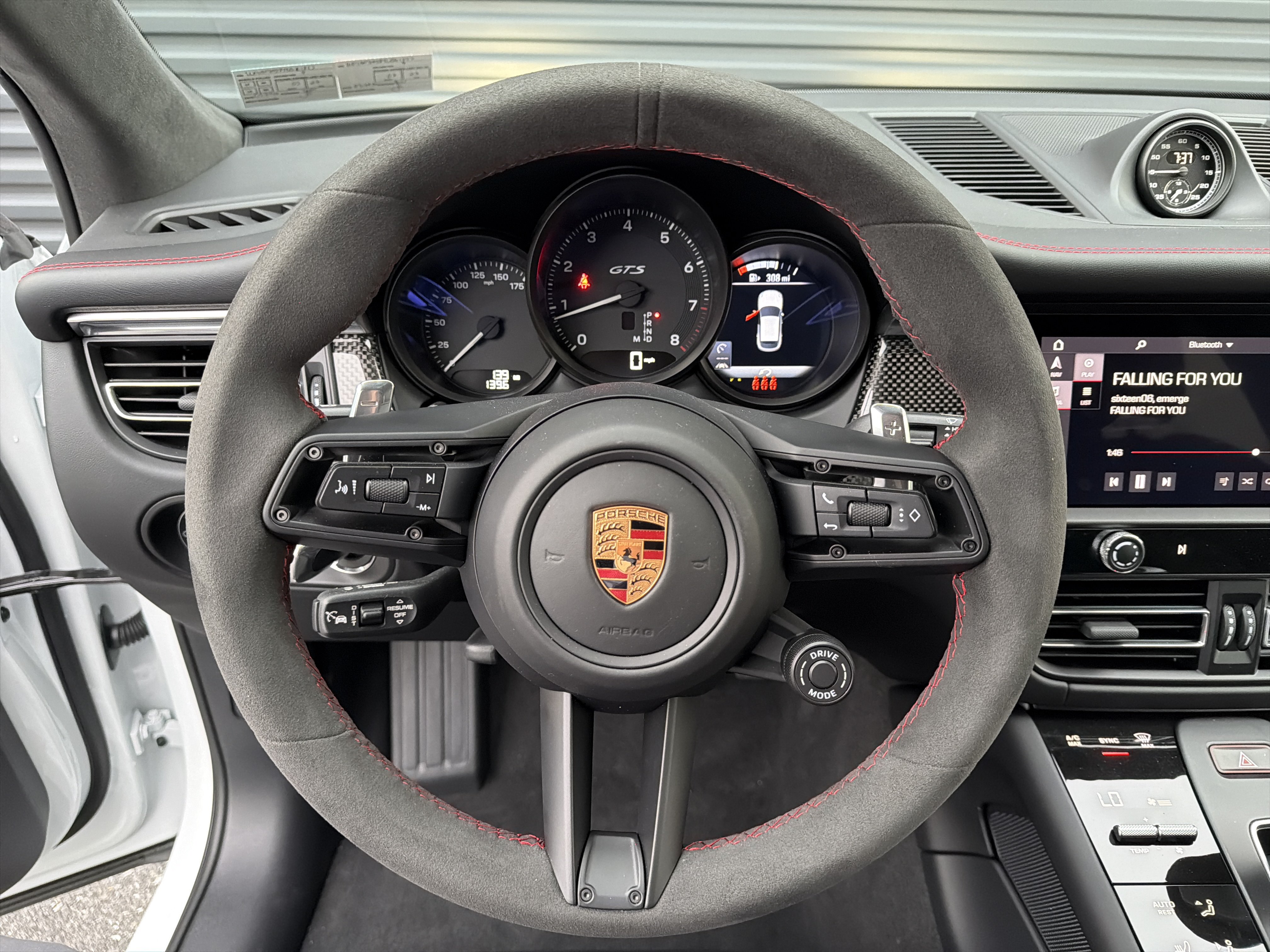 New 2026 Porsche Macan GTS AWD/4WD image 15