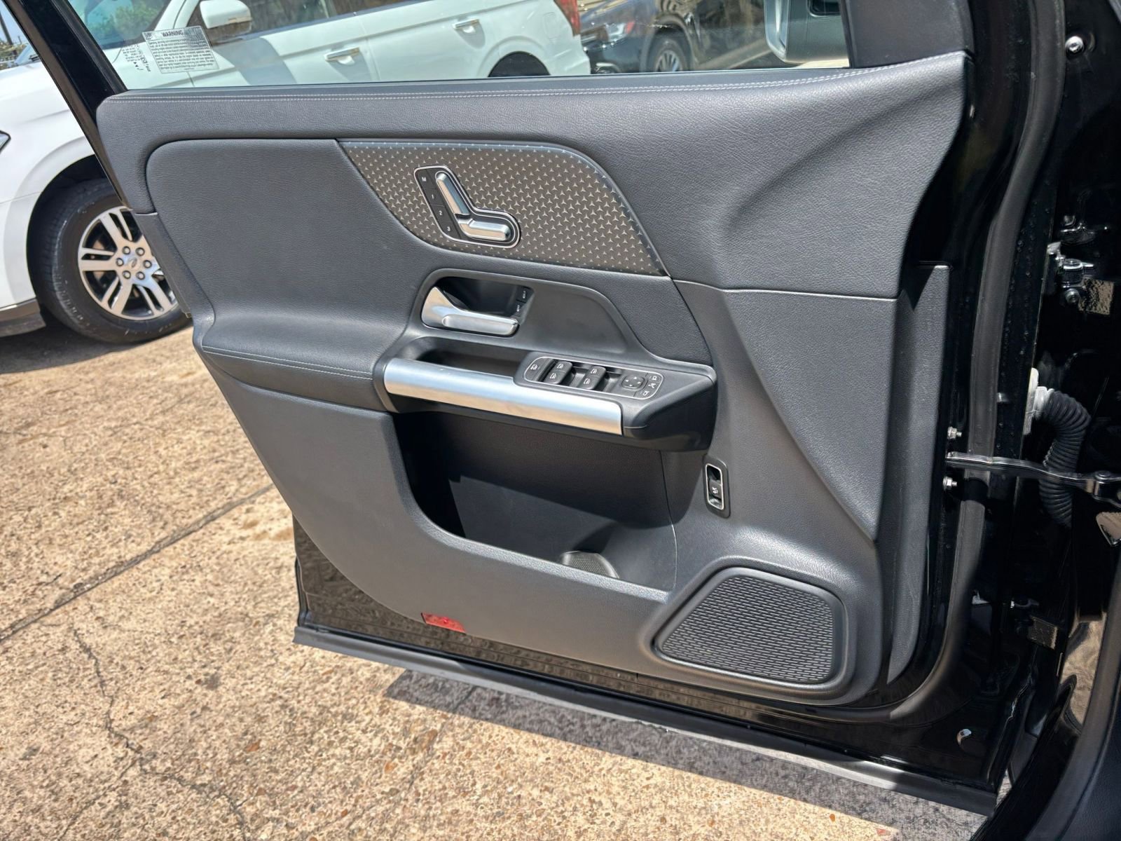 Used 2025 Mercedes-Benz GLA 250 image 18