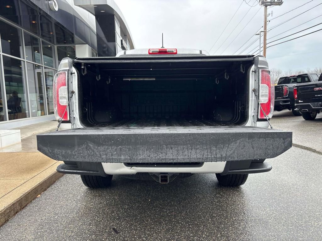 Used 2018 GMC Canyon Denali image 7