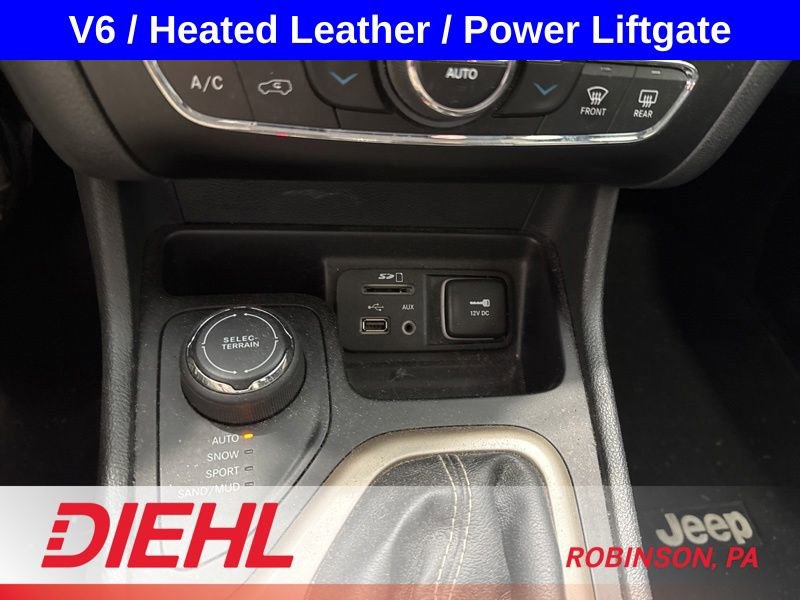 Used 2018 Jeep Cherokee Limited AWD/4WD image 33