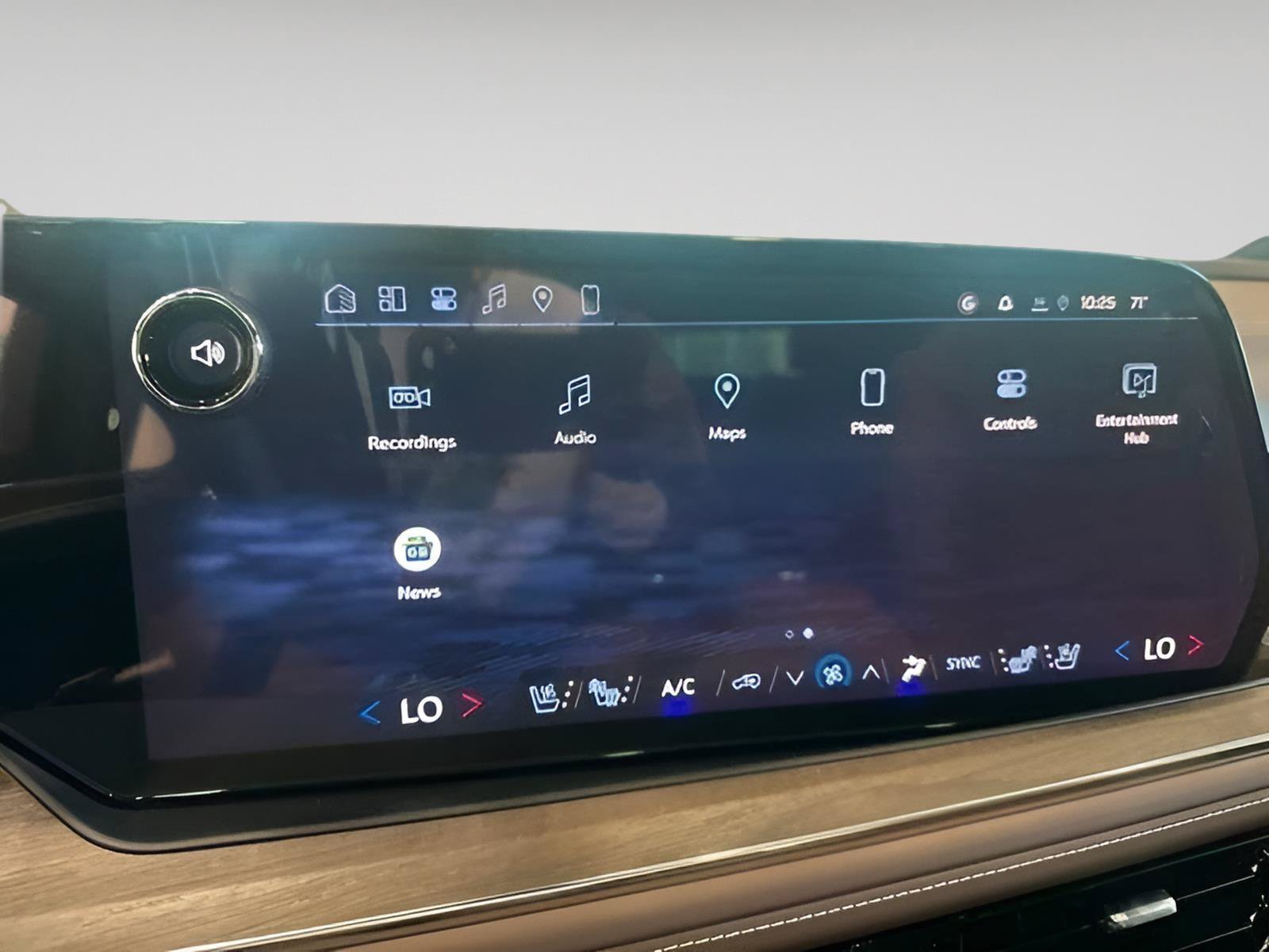 New 2026 Chevrolet Suburban High Country AWD/4WD image 26