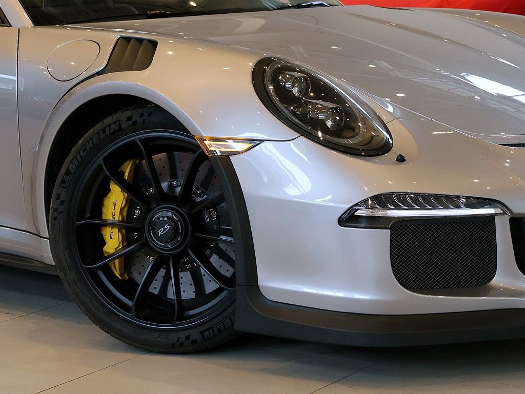 Used 2016 Porsche 911 GT3 RS image 8