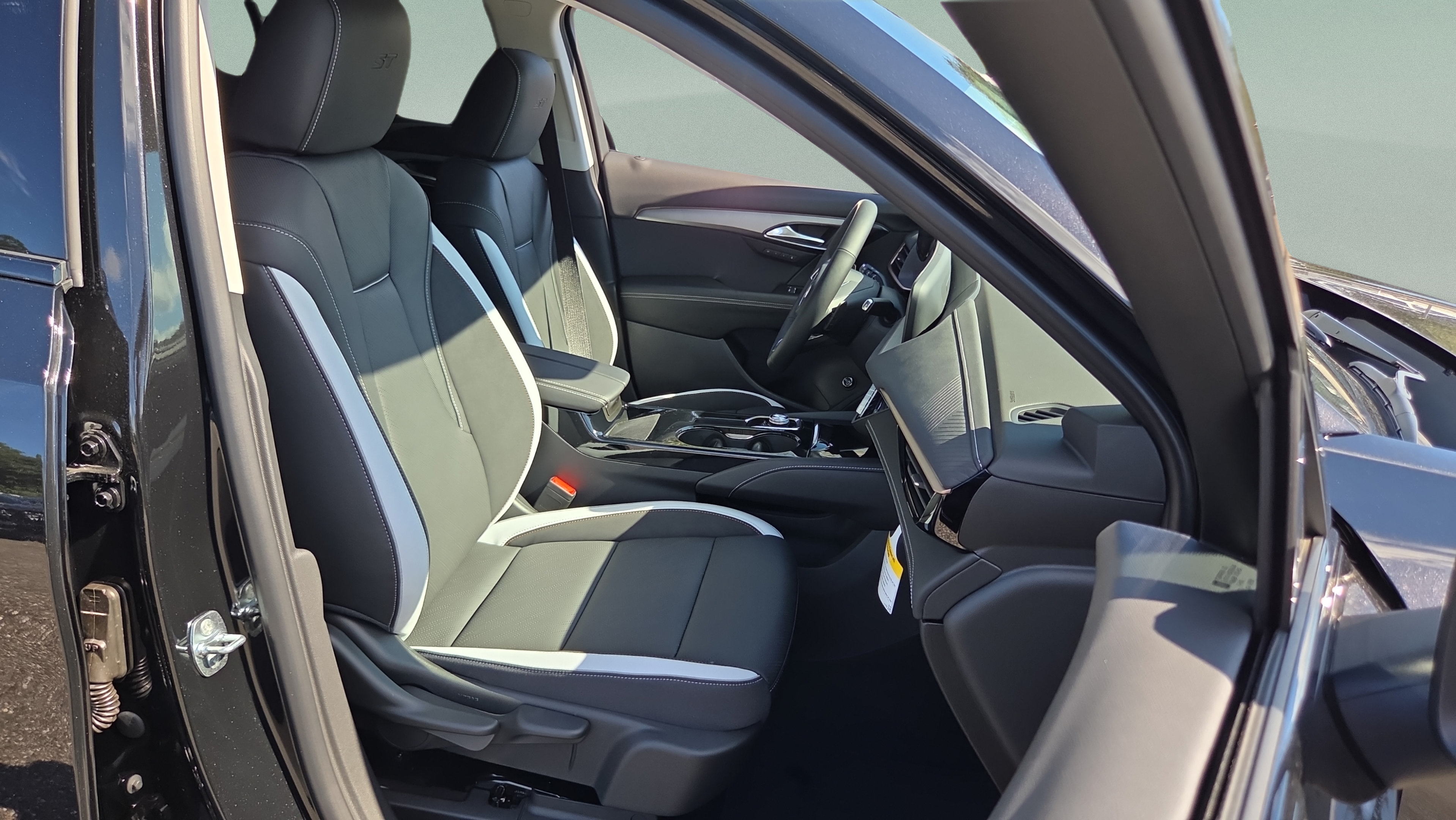 New 2026 Buick Envision Sport Touring AWD/4WD image 15