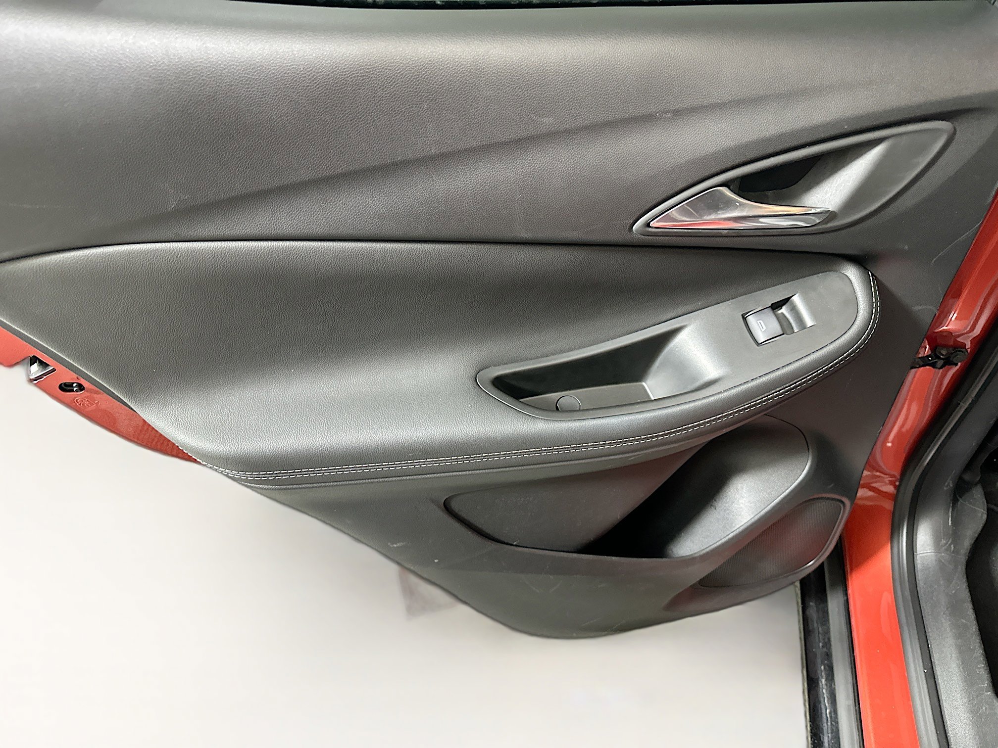 Used 2024 Buick Encore GX Sport Touring w/ Comfort Package image 25