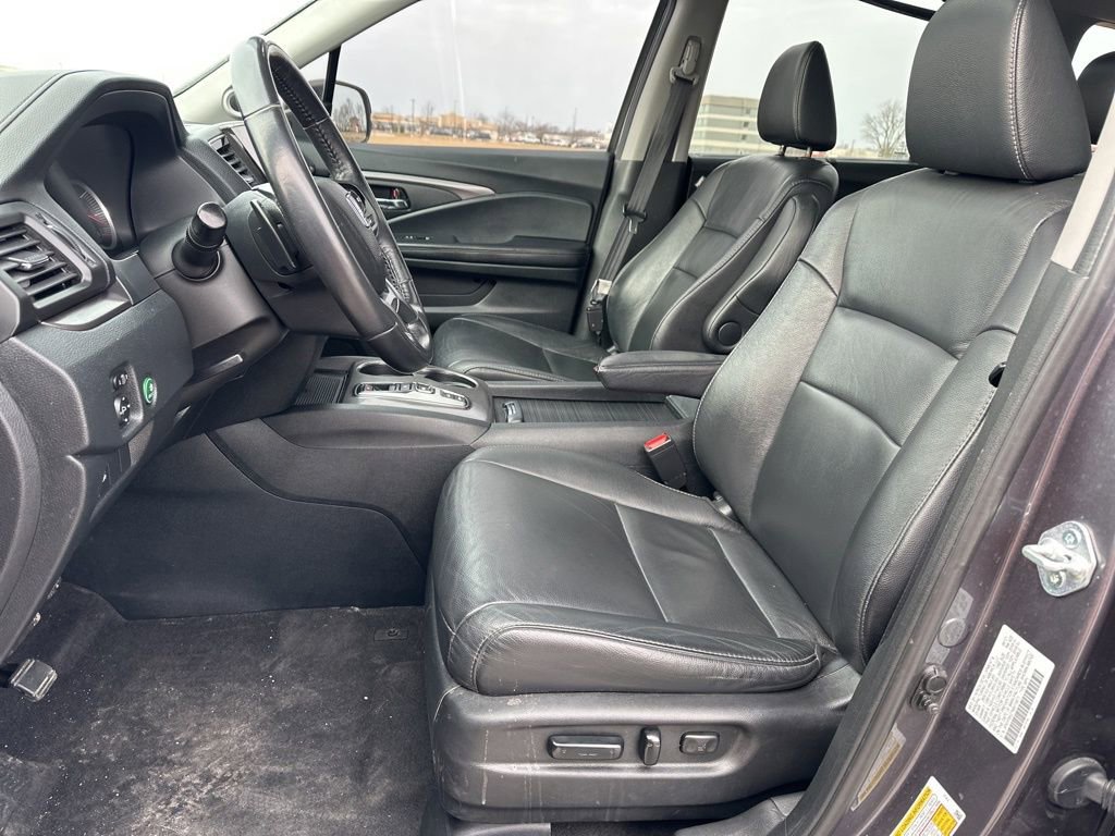Used 2022 Honda Pilot Special Edition image 16