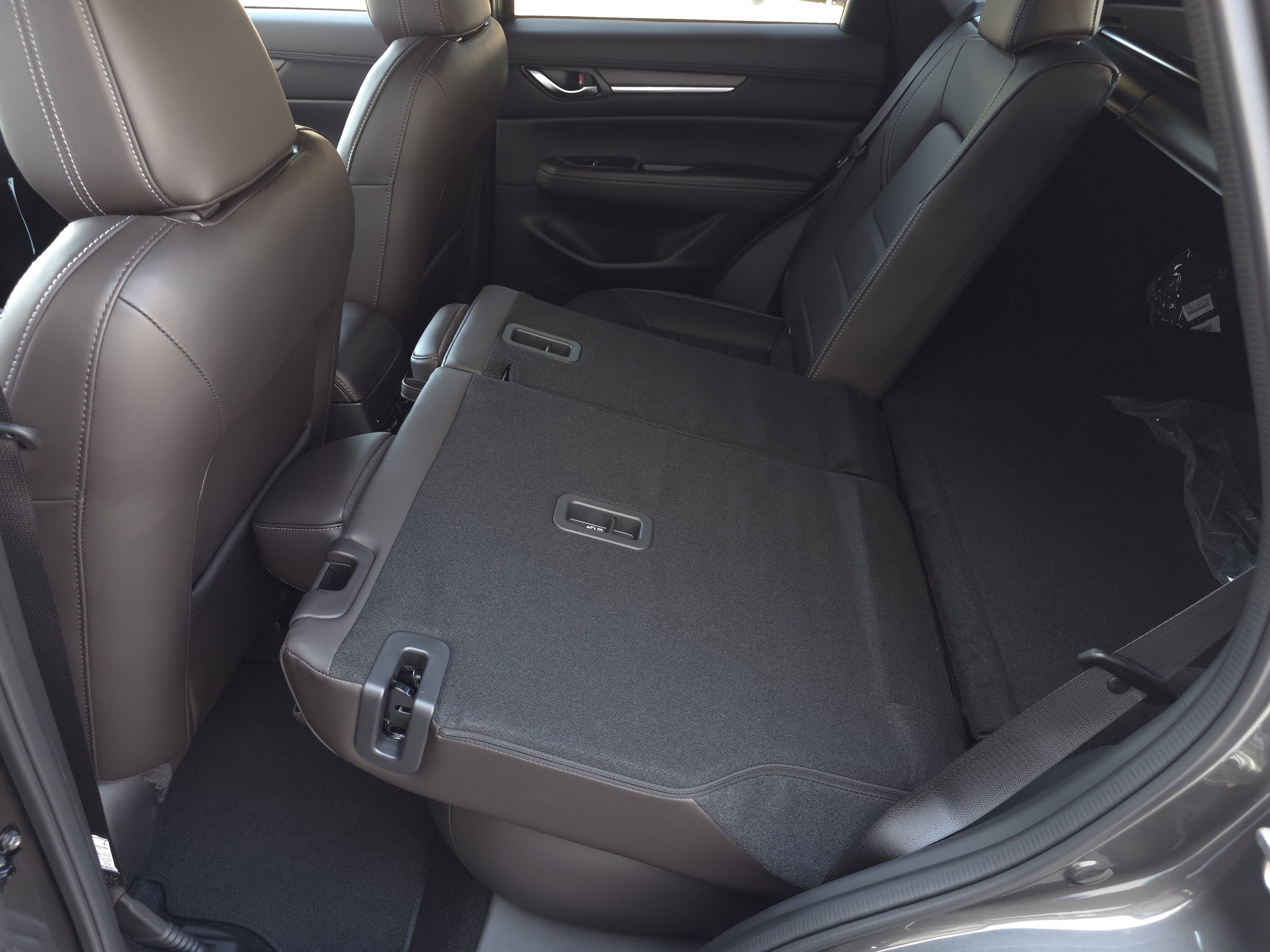 New 2025 MAZDA CX-5 Signature image 32