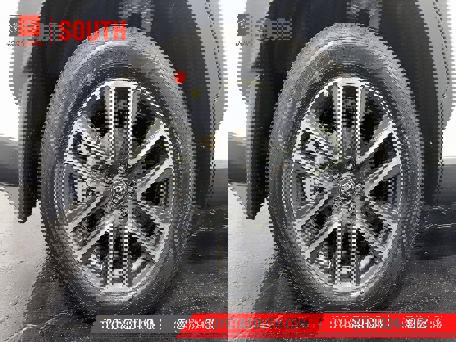 New 2026 Toyota Corolla Cross XLE w/ Convenience Package image 8