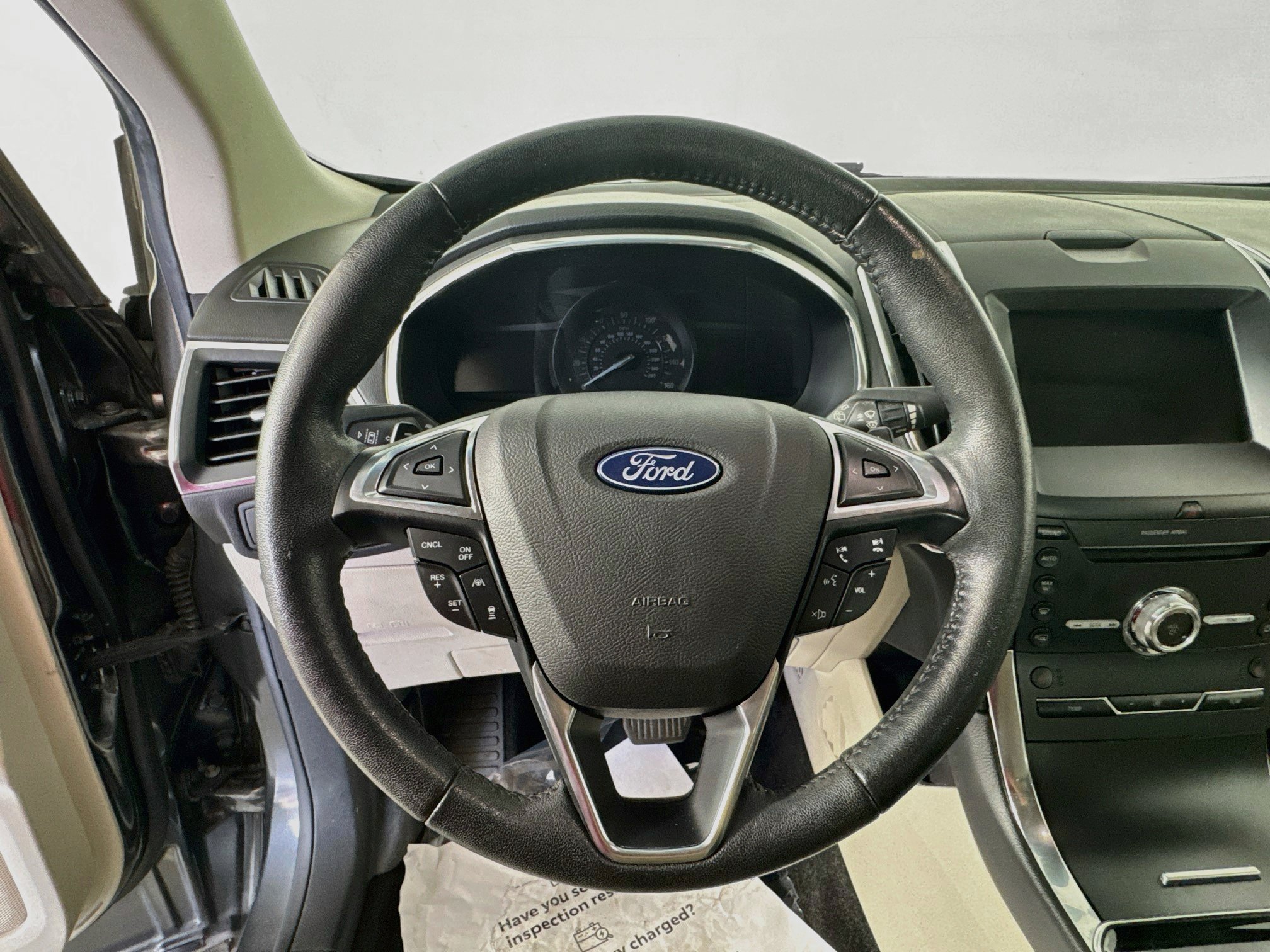 Used 2019 Ford Edge Titanium w/ Cold Weather Package AWD/4WD image 11