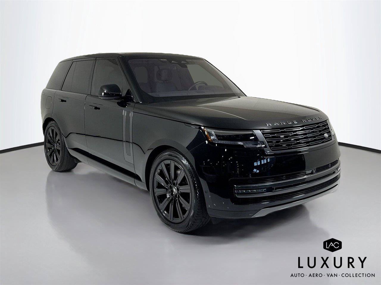 Used 2023 Land Rover Range Rover SE AWD/4WD image 5