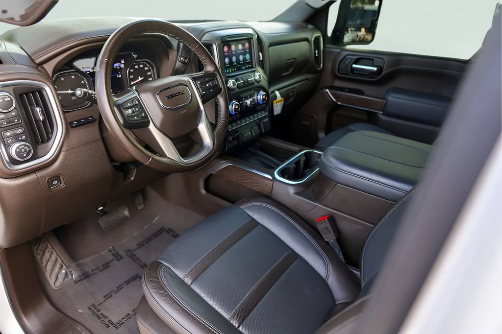 Used 2023 GMC Sierra 2500 Denali w/ Denali Ultimate Package AWD/4WD image 13