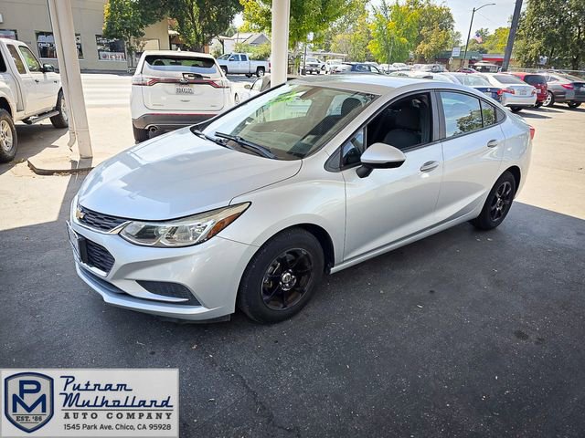 Used 2017 Chevrolet Cruze LS image 4