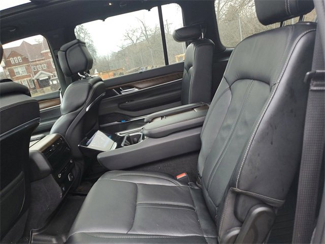 Used 2022 Jeep Grand Wagoneer Series I image 28