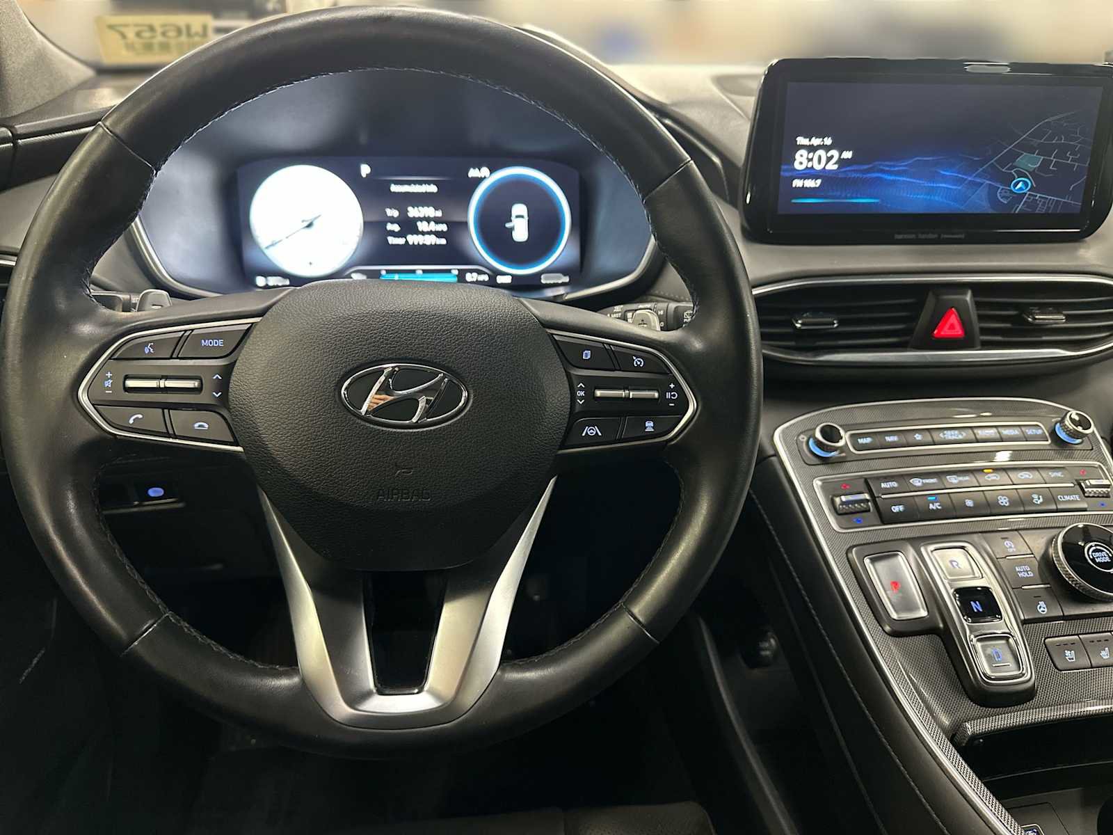 Used 2023 Hyundai Santa Fe Limited FWD image 10