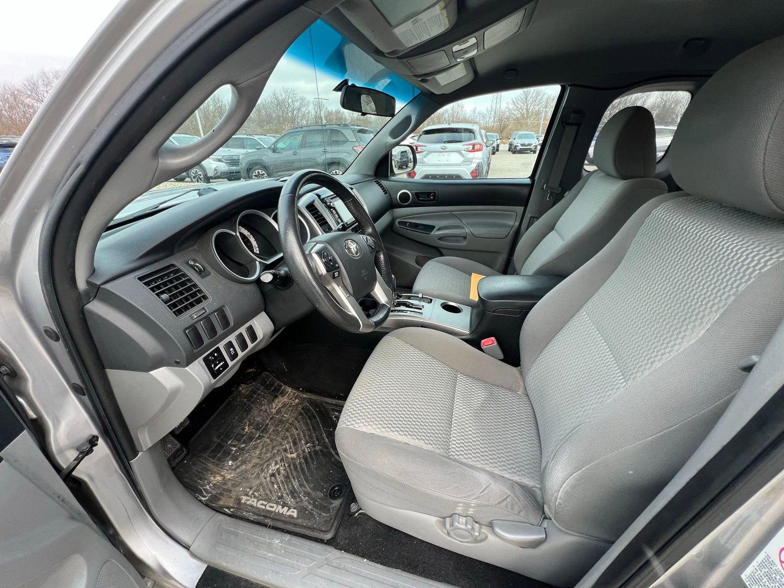 Used 2014 Toyota Tacoma image 18