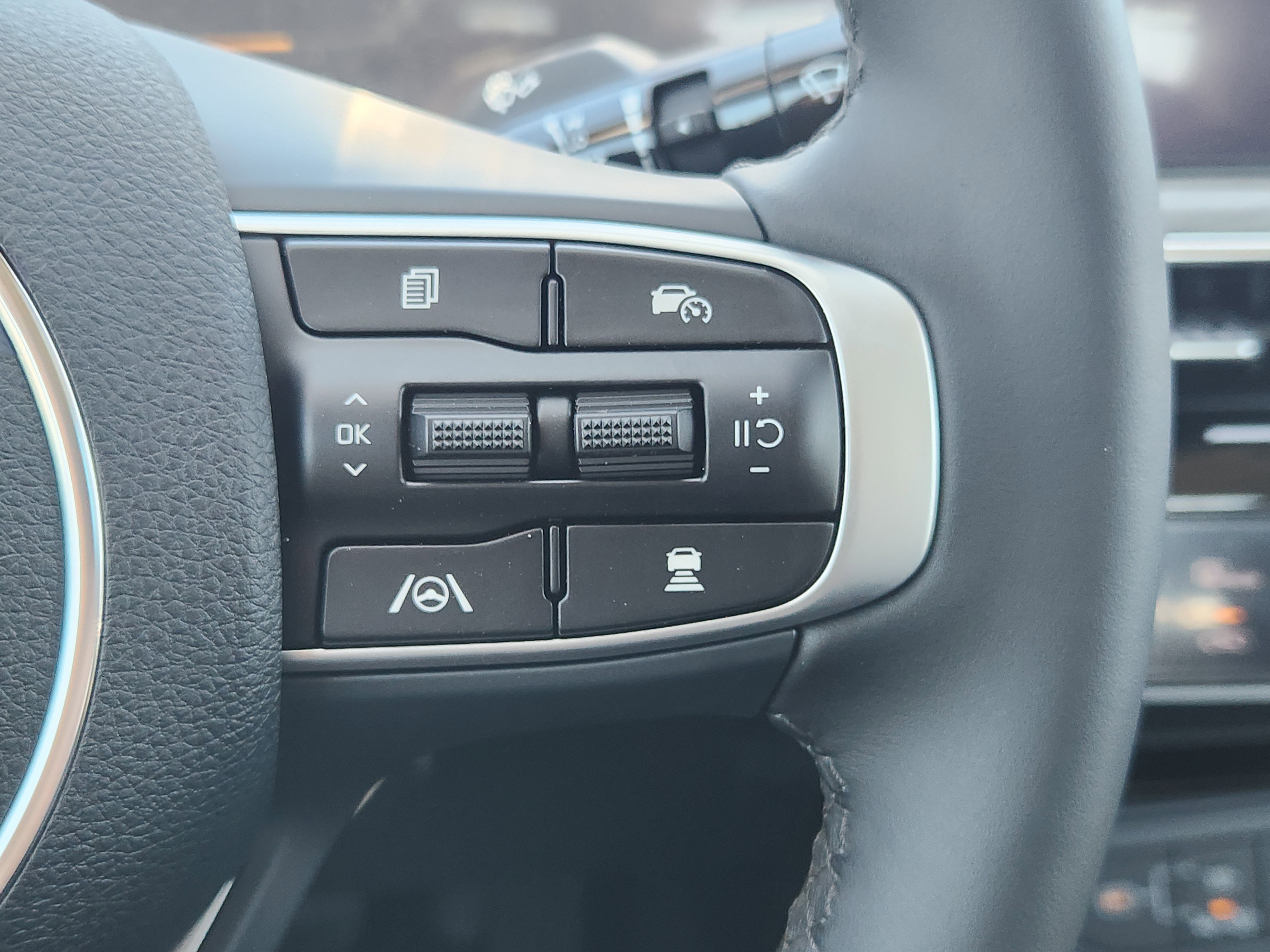 New 2025 Kia K5 EX image 21