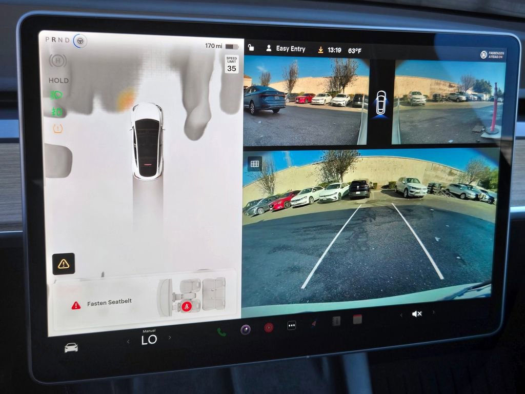 Used 2025 Tesla Model Y Long Range image 18