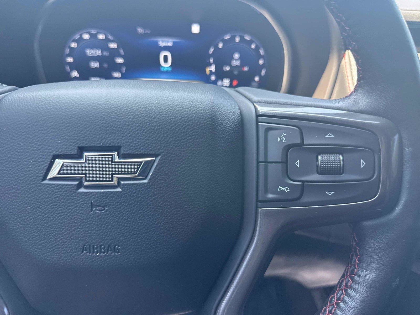 Used 2022 Chevrolet Tahoe RST w/ Luxury Package AWD/4WD image 19