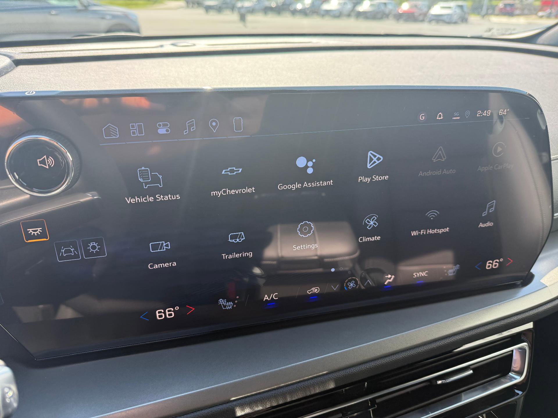 New 2026 Chevrolet Traverse LT FWD image 15