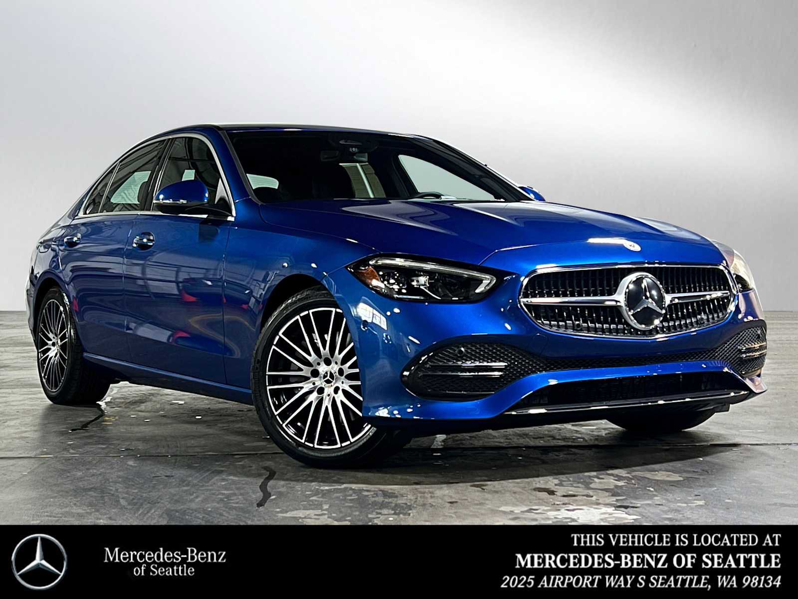 Used 2025 Mercedes-Benz C 300 4MATIC Sedan image 1