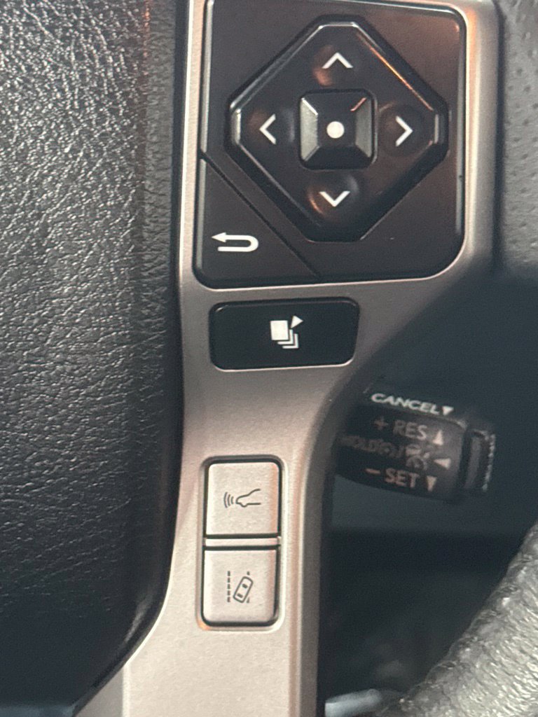 Used 2021 Toyota 4Runner SR5 AWD/4WD image 19