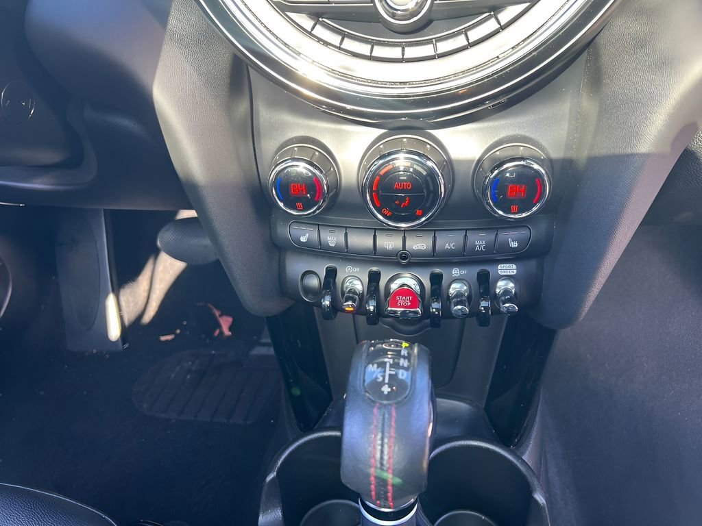 Used 2019 MINI Cooper S image 22