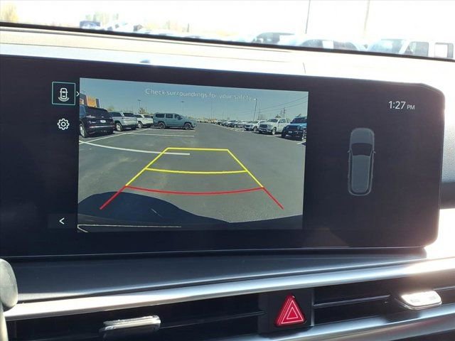 Used 2024 Kia Sorento S image 13