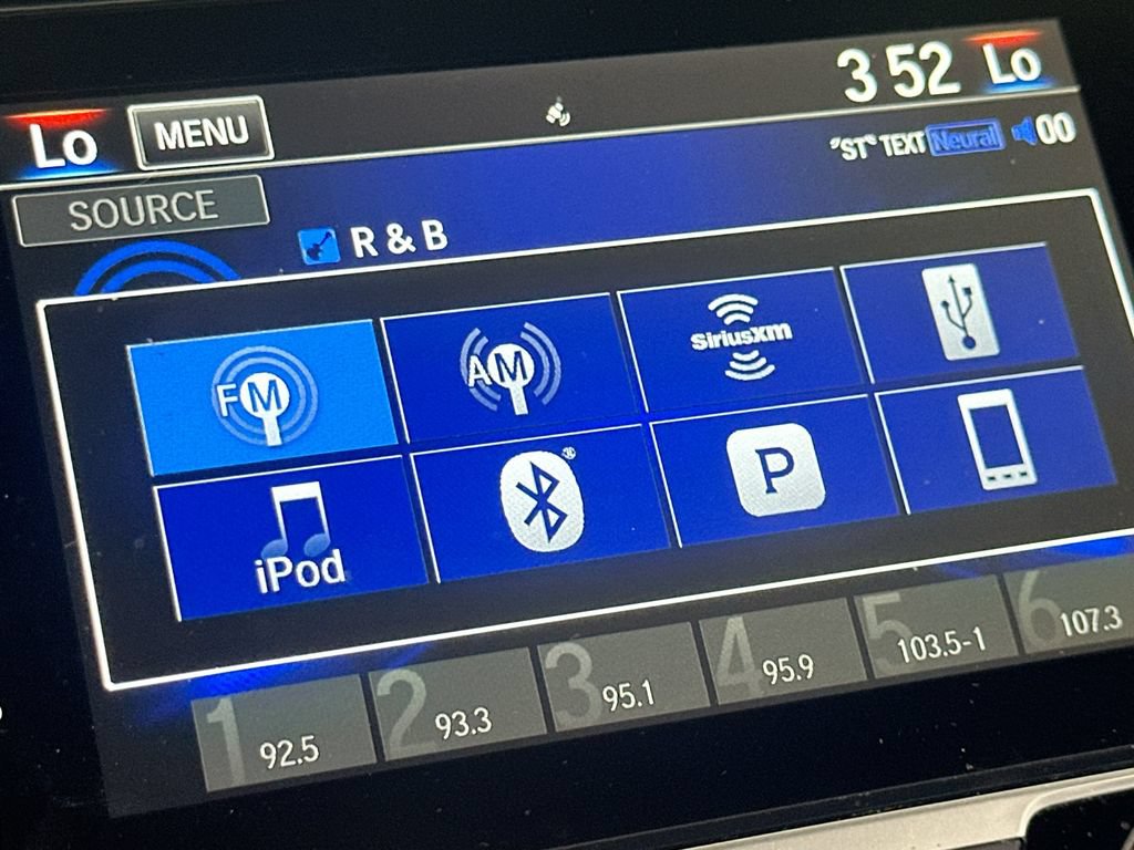 Used 2020 Honda Civic EX image 26