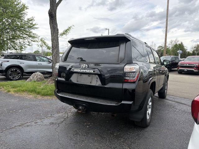 Used 2019 Toyota 4Runner SR5 Premium image 2
