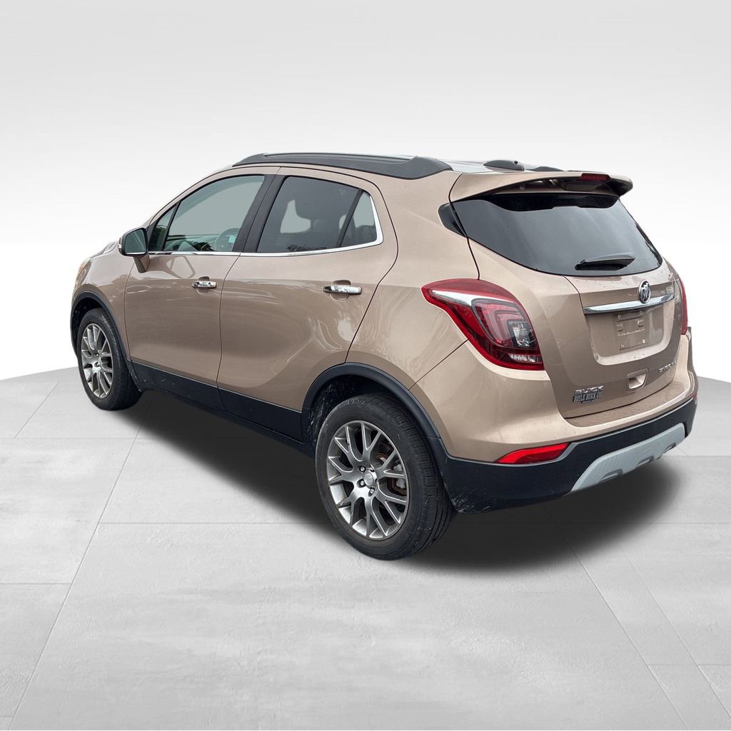 Used 2018 Buick Encore Sport Touring image 9