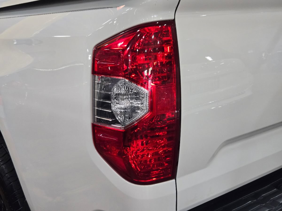 Used 2018 Toyota Tundra SR RWD image 16