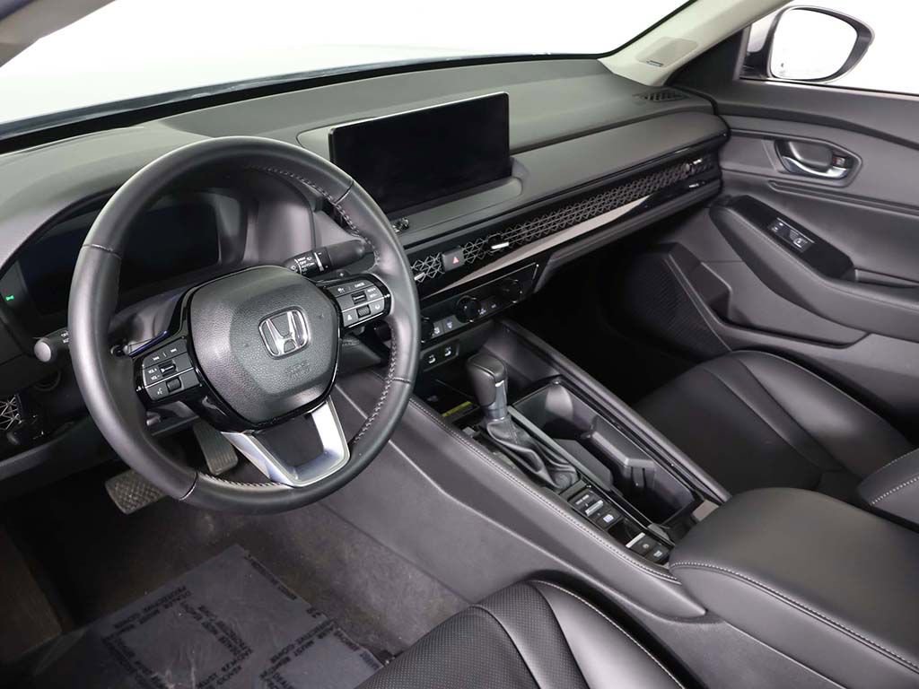 Used 2024 Honda Accord Touring image 22