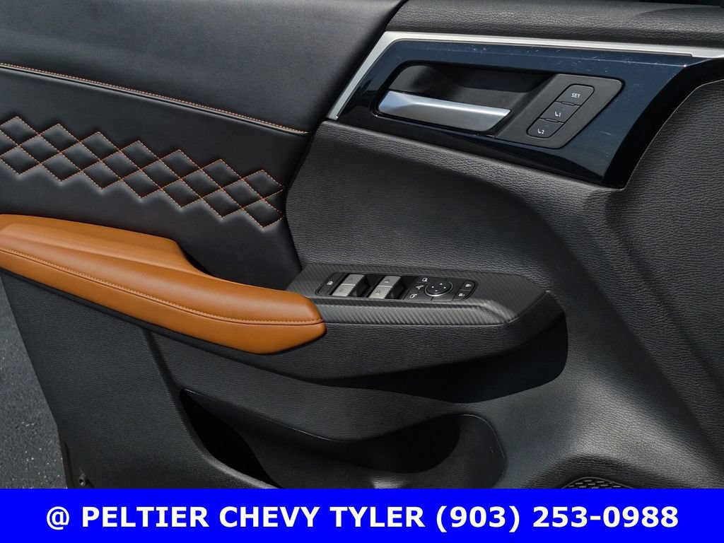 Used 2022 Mitsubishi Outlander SEL AWD/4WD image 34