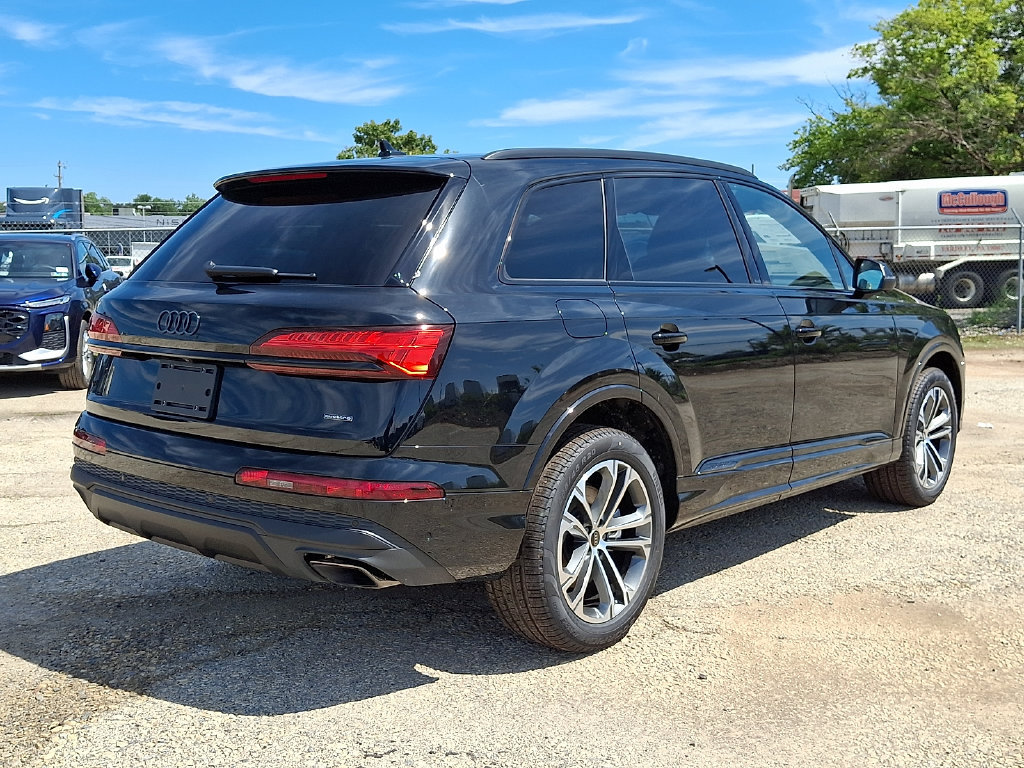 New 2026 Audi Q7 2.0T Premium AWD/4WD image 4