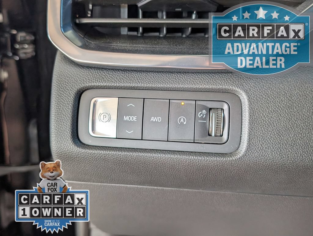 Used 2024 GMC Acadia AT4 w/ Luxury Package AWD/4WD image 17