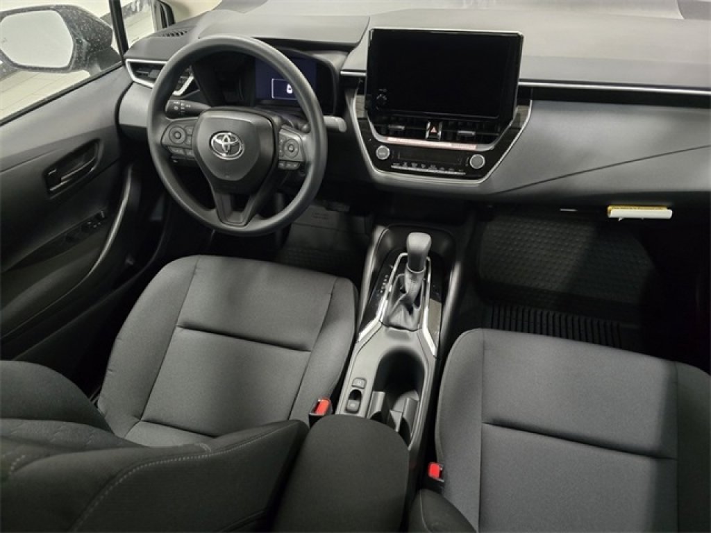 New 2026 Toyota Corolla LE image 18