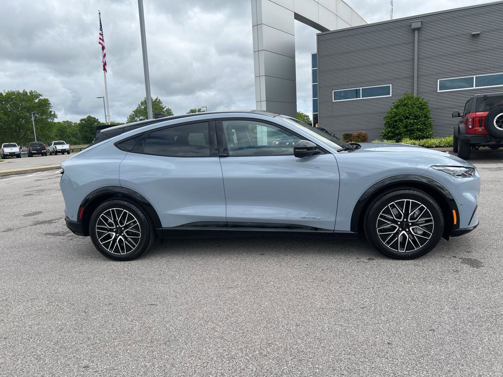 New 2024 Ford Mustang Mach-E Premium image 4