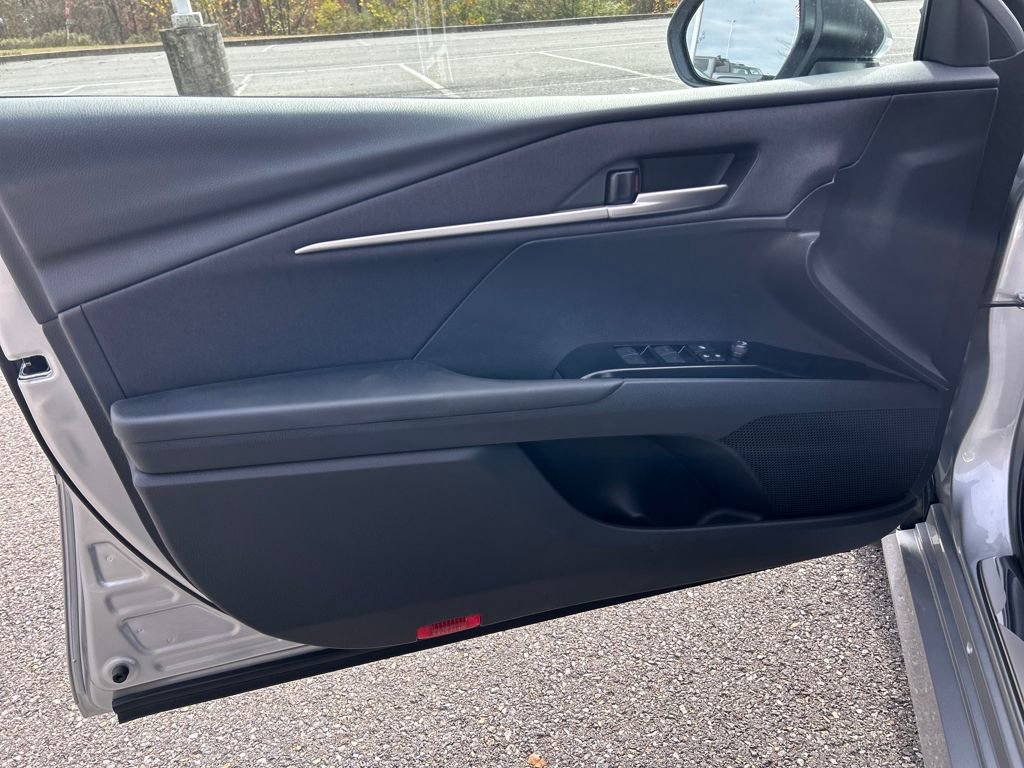 New 2026 Toyota Camry LE image 18